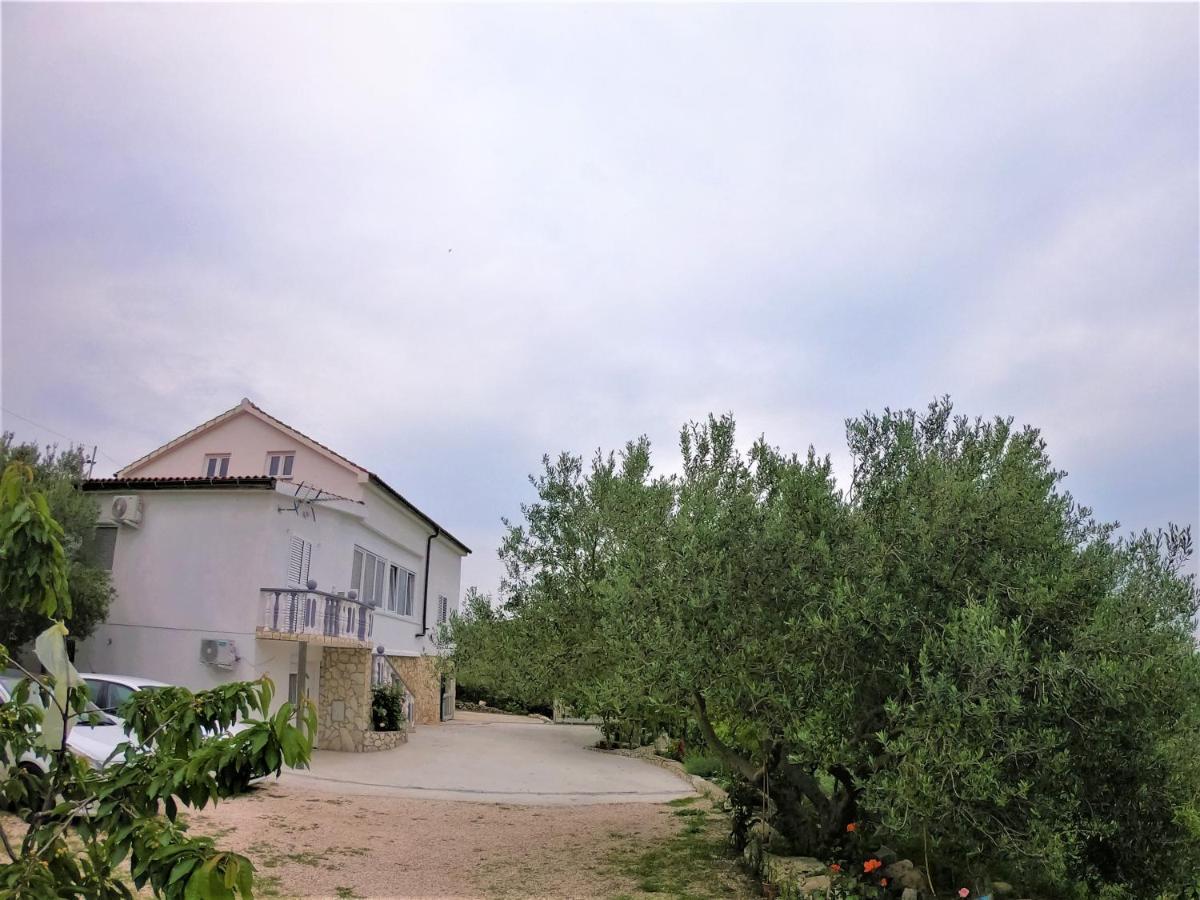 Apartman Tina Razanac Exterior photo